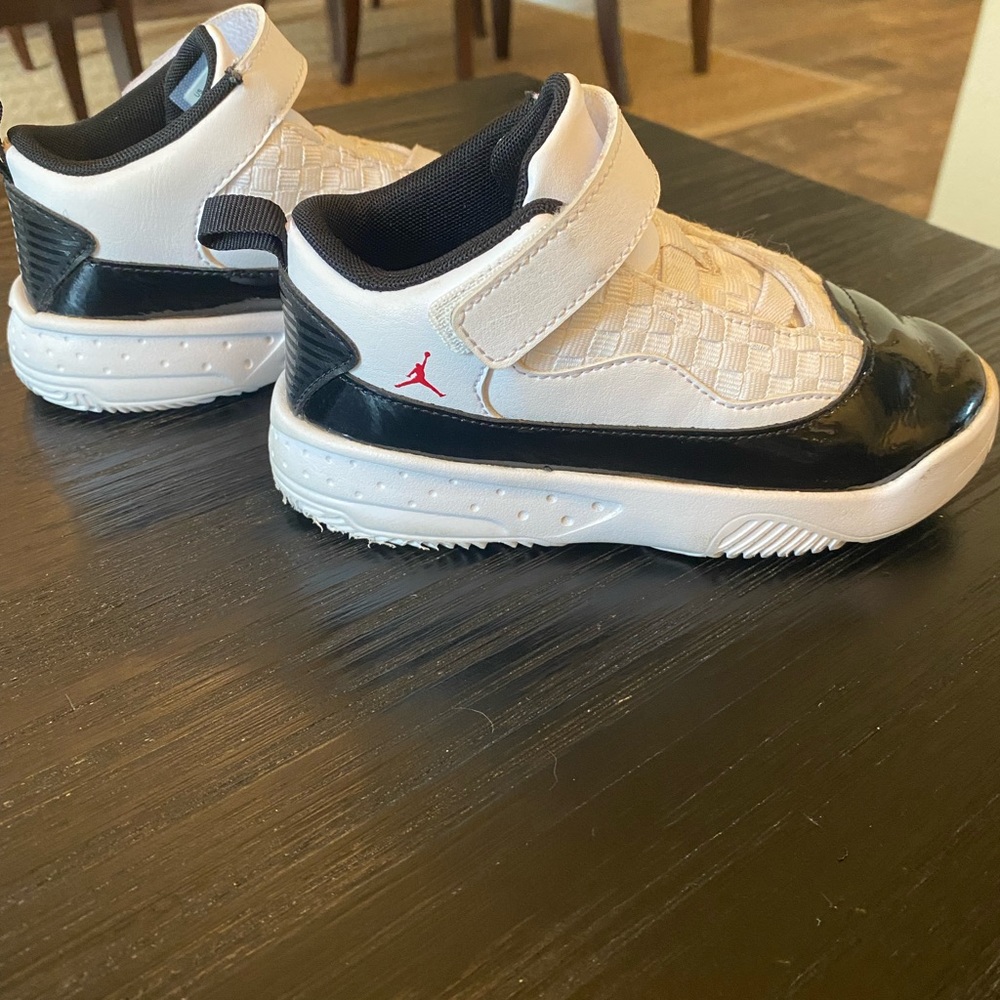 Toddler Jordan Basketball Shoes